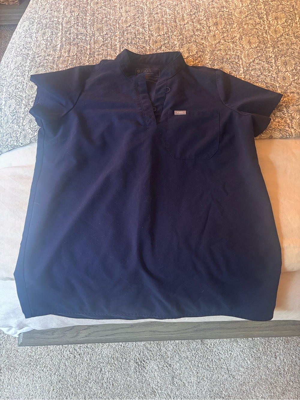 Figs Women’s Navy Short-Sleeve Medical Top